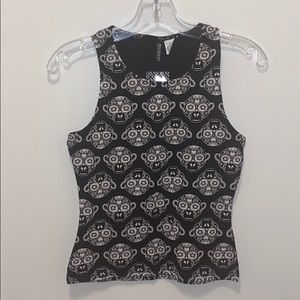 BRAND NEW TANK SIZE 4